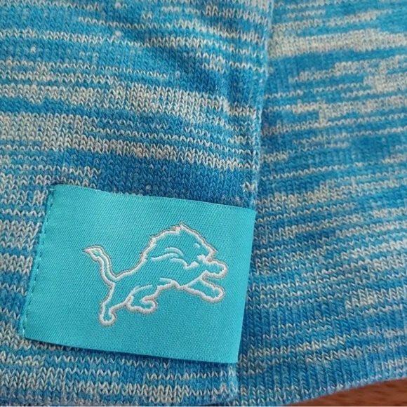 Detroit Lions Infinity Scarf & Glove Set Knit Color Blend Texting Finger Tips - Picture 6 of 6
